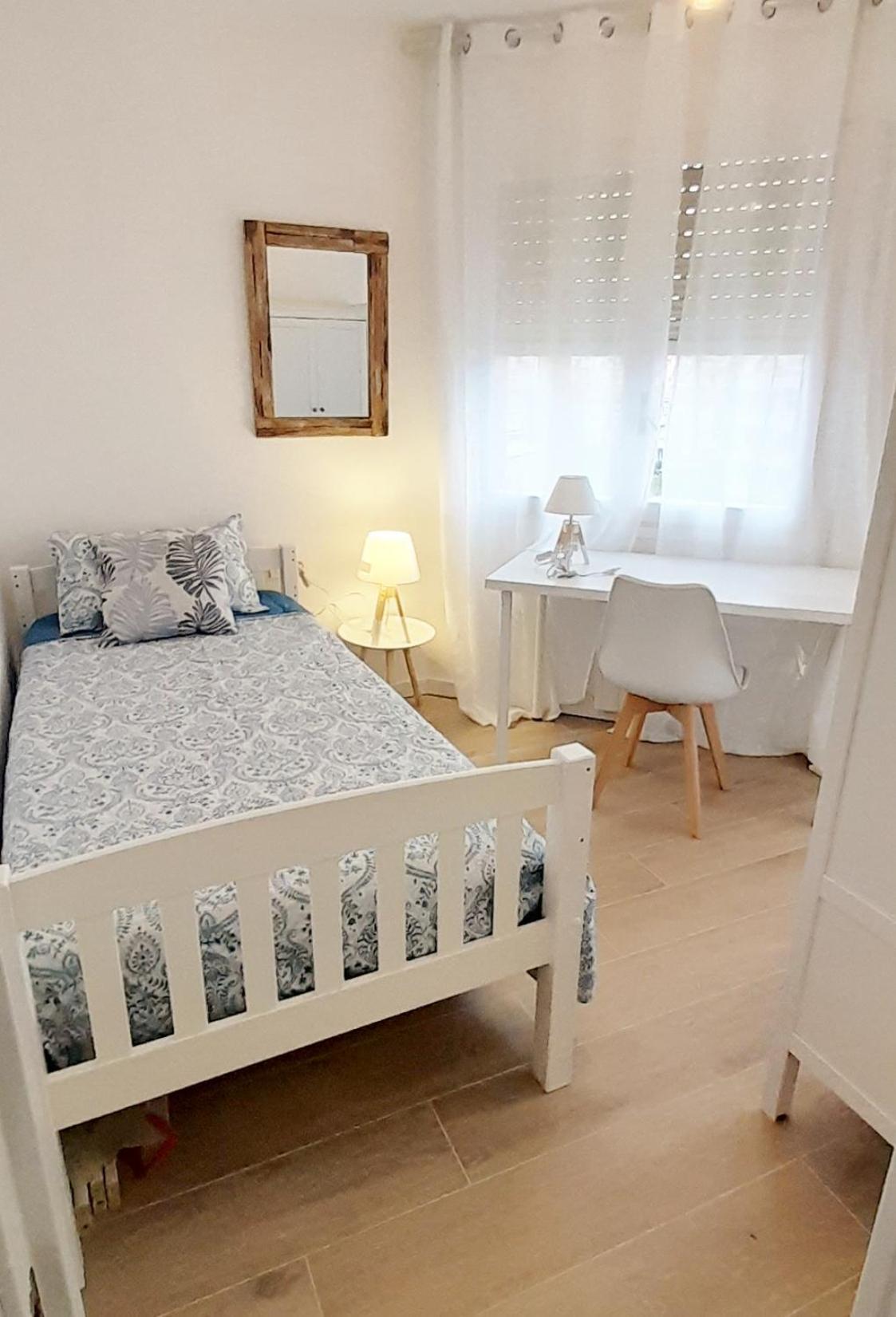 Tarragonaapartments Prim 350 Reus Bagian luar foto